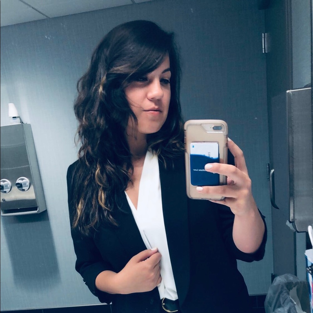 Meet your Posher, Bianca